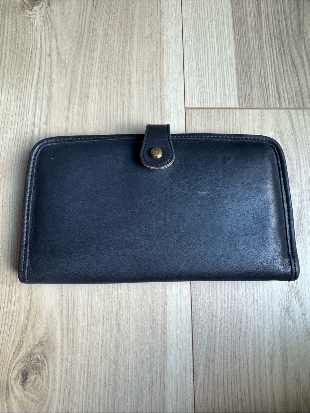 Vintage Coach Black Glove-Tanned Leather Continental Checkbook Wallet